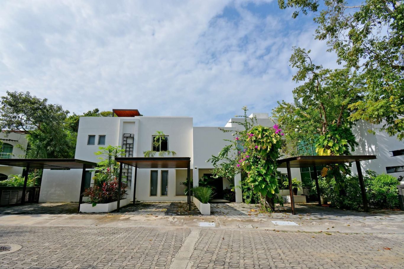 Playacar Phase 2 - Yaresi Gomez 2